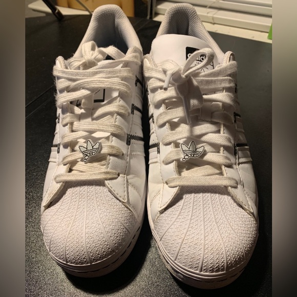 ADIDAS ORIGINALS SUPERSTAR - Picture 2 of 4